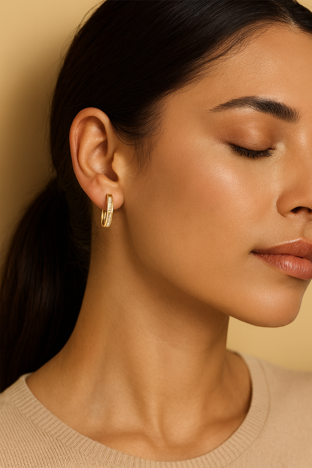Elegant Gold Hoop Earrings with Sparkling Crystals