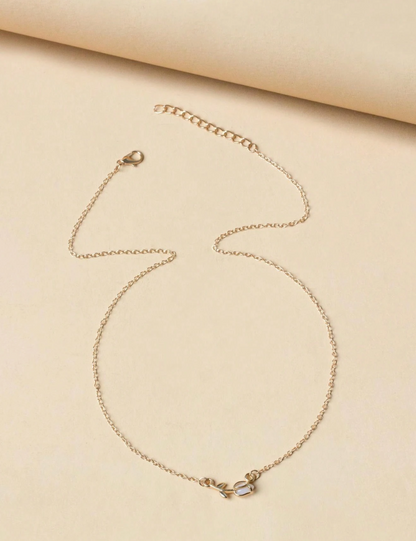 Rhinestone Flower Design Necklace